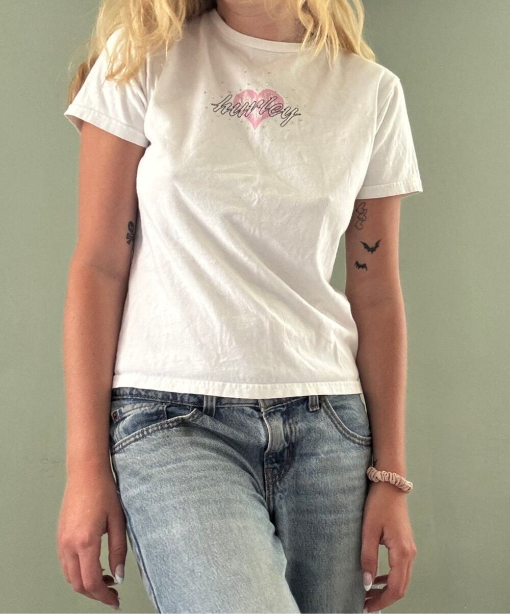 Vintage Hurley Womens Graphic Tee T Shirt White Pink Size Large Rhinestones